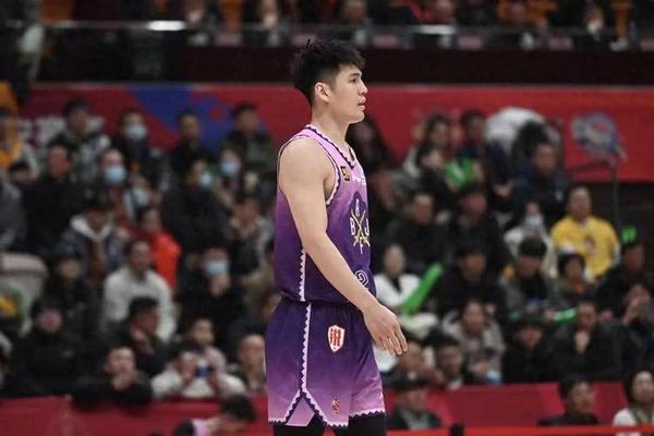 北控拒绝白送陈国豪 广东队不愿给出胡明轩 杜润旺也是非卖品杜锋 朱芳雨 北控拒绝白送陈国豪 广东队不愿给出胡明轩 杜润旺也是非卖品杜锋 朱芳雨