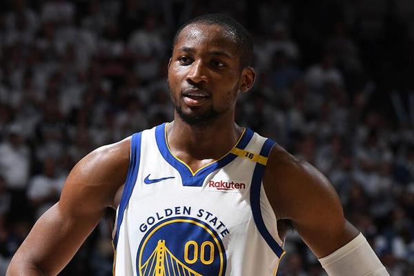 NBA传闻 热火 公牛再次传出与乔纳森 库明加先签后换的传闻