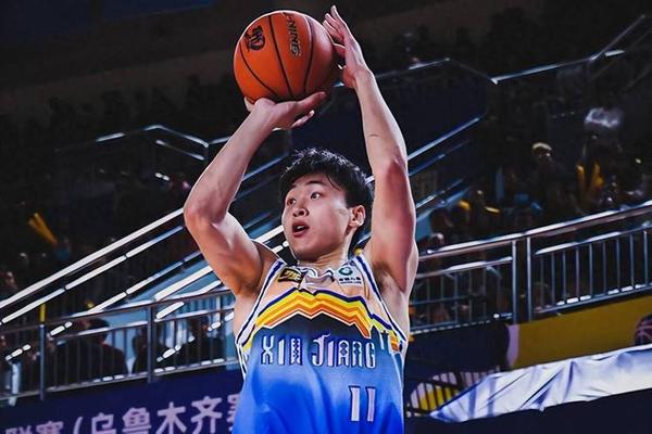 新疆男篮9分惜败 无缘大逆转 齐麟28分 艾孜买提24分 新疆男篮9分惜败 无缘大逆转 齐麟28分 艾孜买提24分