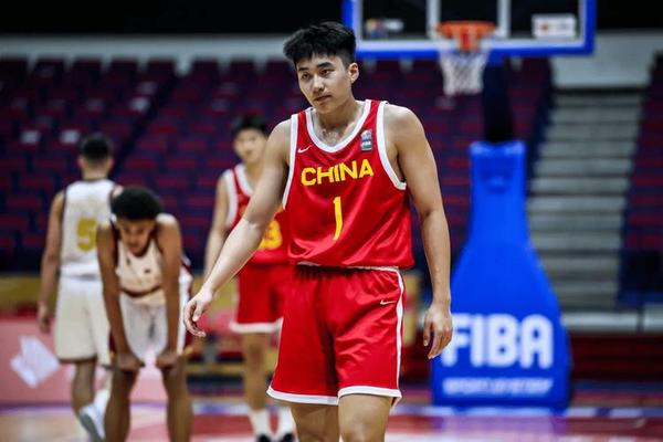 全面开花 中国男篮U19此役5人得分上双 另有4人得分8直播 国青男篮