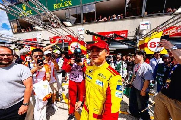 谁说中国人不能当世界赛车冠军勒芒 奥运会 赛车手 耐力赛 谁说中国人不能当世界赛车冠军勒芒 奥运会 赛车手 耐力赛