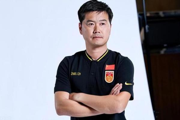 距创造中国足球历史只差几公分 肇俊哲回应世界杯中柱 懊悔呗 巴西 距创造中国足球历史只差几公分 肇俊哲回应世界杯中柱 懊悔呗 巴西