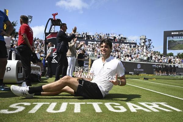 ATP250斯图加特站 弗里茨五连胜兹维列夫夺冠 马胡 草地赛 ATP250斯图加特站 弗里茨五连胜兹维列夫夺冠 马胡 草地赛