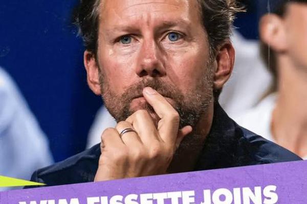 外媒传斯瓦泰克法网卫冕失败同费塞特分手 这则爆炸性信息可信罗马 八强 马德里 外媒传斯瓦泰克法网卫冕失败同费塞特分手 这则爆炸性信息可信罗马 八强 马德里