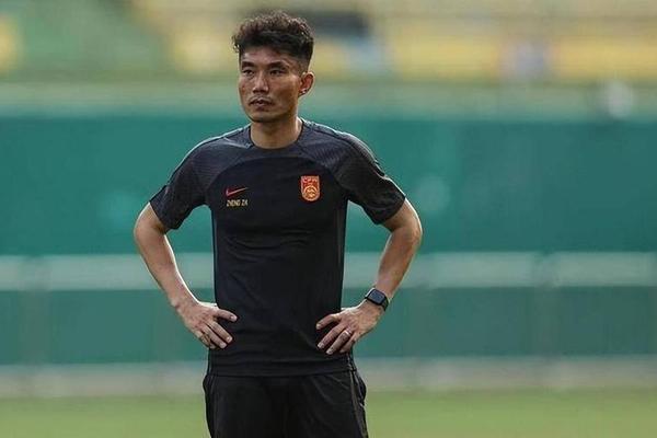 要见光明 国足主帅3大候选人浮出水面 日本名帅和范志毅呼声最高 郑智 要见光明 国足主帅3大候选人浮出水面 日本名帅和范志毅呼声最高 郑智