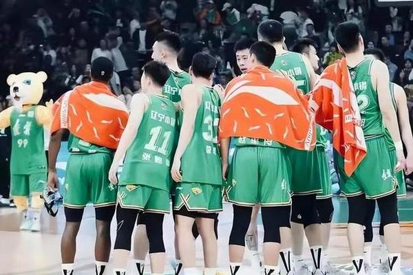 赶紧抢人 CBA旧将入选非洲联赛一阵且带队夺冠 曾效力青岛辽宁 辽篮 赶紧抢人 CBA旧将入选非洲联赛一阵且带队夺冠 曾效力青岛辽宁 辽篮