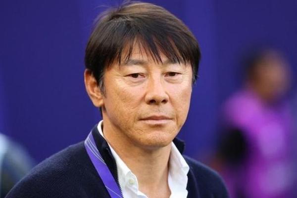 前韩国队主帅申台龙回应执教国足 还未受邀 理解中国队为何表现不佳 有信心带好他们 前韩国队主帅申台龙回应执教国足 还未受邀 理解中国队为何表现不佳 有信心带好他们