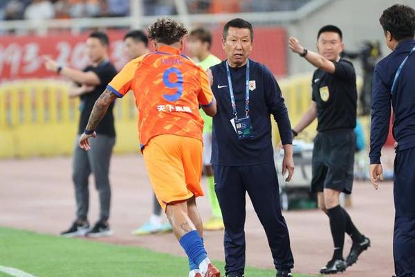 决策分野 从伊万下课与崔康熙留任看中国足协与泰山队的管理智慧 鲁能 中国足球 决策分野 从伊万下课与崔康熙留任看中国足协与泰山队的管理智慧 鲁能 中国足球