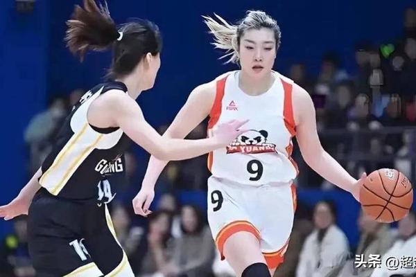 9分钟轰15分 中国女篮又多1个顶级锋线球员 稳定性已超过李梦 韩旭 9分钟轰15分 中国女篮又多1个顶级锋线球员 稳定性已超过李梦 韩旭