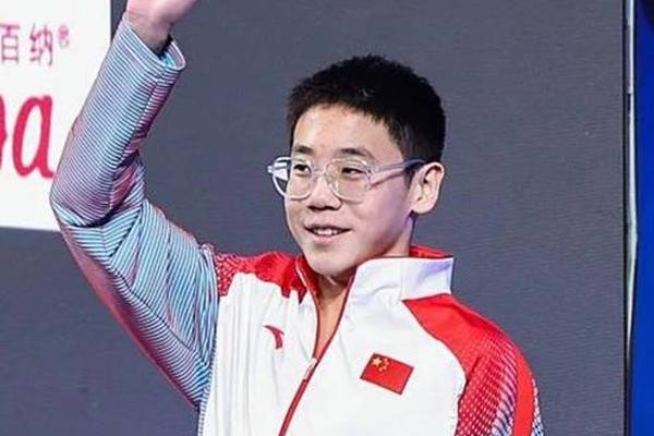 花样游泳世界杯总决赛 郭牧也花游技术自选摘银 银牌 奥运会开幕式
