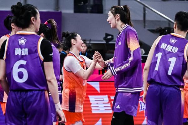 两战34分14篮板 年轻小将化身大鲨鱼奥尼尔 中国女篮天亮了 韩旭 两战34分14篮板 年轻小将化身大鲨鱼奥尼尔 中国女篮天亮了 韩旭