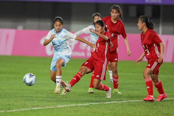 十五运会女足18岁以下组进入第二个比赛日 广东首胜 广东队 浙江队 十五运会女足18岁以下组进入第二个比赛日 广东首胜 广东队 浙江队
