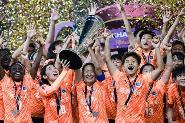 鄂媒 武汉女足一周内三连胜 转战大半个中国攻克 魔鬼赛程女超 鄂媒 武汉女足一周内三连胜 转战大半个中国攻克 魔鬼赛程女超
