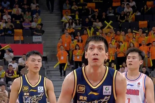 确认加盟 天赋近10年内最强 广东 全能锋线 确认加盟 天赋近10年内最强 广东 全能锋线