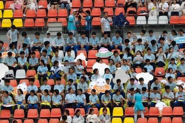 广东队将迎来关键一战 这样可免费观赛足球 肇庆 