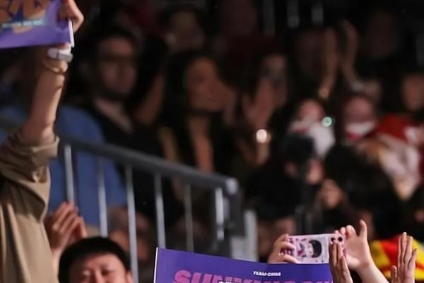 两部门:严厉打击网上体育“饭圈”问题,处置账号7.6万个 两部门:严厉打击网上体育“饭圈”问题,处置账号7.6万个