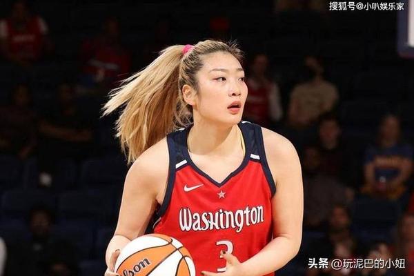 落选女篮国家队 李梦第1时间回应宫鲁鸣 连用4感谢疑似谢幕告别 亚洲杯
