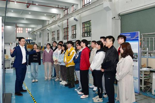 浙江工商大学聚焦“以学生成长为中心”积极推进“大思政课”建设 浙江工商大学聚焦“以学生成长为中心”积极推进“大思政课”建设