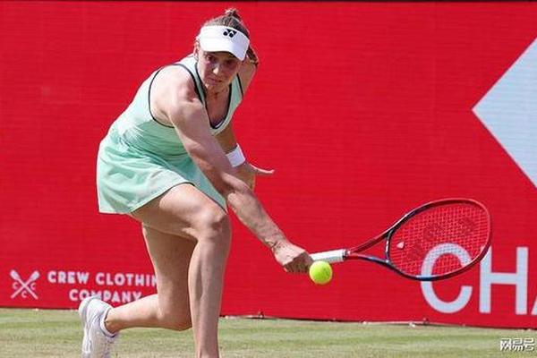 WTA500伦敦站 37岁老将2比0击败莱巴金娜 将战凯斯 女王杯 WTA500伦敦站 37岁老将2比0击败莱巴金娜 将战凯斯 女王杯