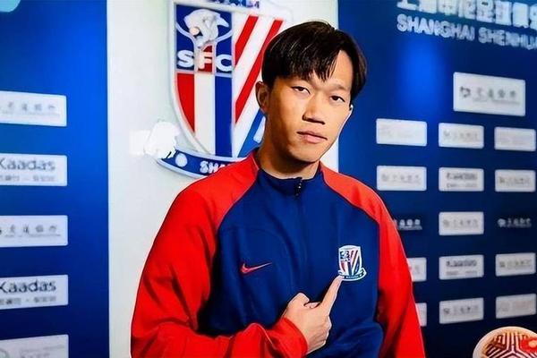 申花官方 谢鹏飞将接受骨组织增生去除手术 预计伤缺三个月 外伤