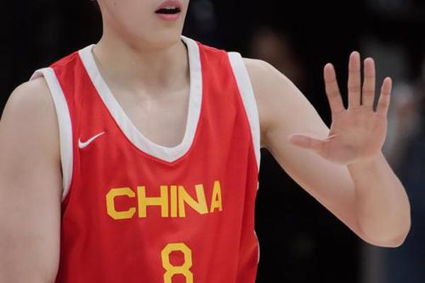 杨舒予22分 中国女篮124 57狂胜波黑女篮67分 张子宇16分 杨舒予22分 中国女篮124 57狂胜波黑女篮67分 张子宇16分
