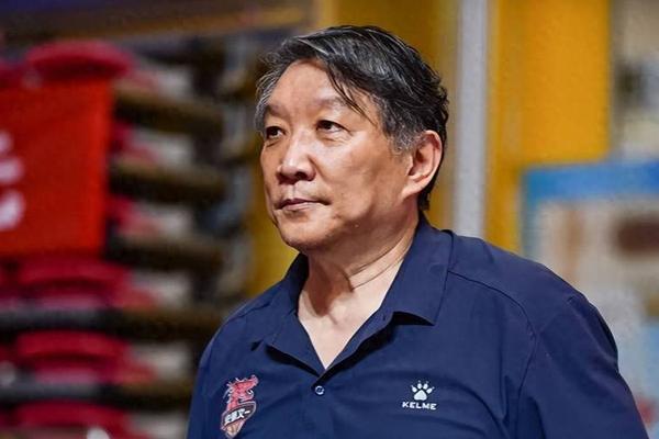 情况有变 曝张子宇放弃U19世界杯 宫鲁鸣紧急征召 驰援女篮 情况有变 曝张子宇放弃U19世界杯 宫鲁鸣紧急征召 驰援女篮