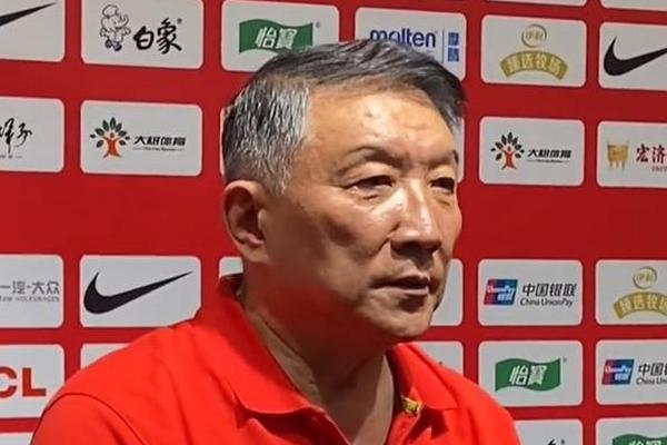 宫鲁鸣回应李梦退队引众怒 大V拿证据反击 称是明目张胆的打压 亚洲杯 宫鲁鸣回应李梦退队引众怒 大V拿证据反击 称是明目张胆的打压 亚洲杯