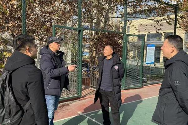 体育总局决策咨询研究项目“中国体校发展史研究”项目组一行到体育文化中心调研 体育总局决策咨询研究项目“中国体校发展史研究”项目组一行到体育文化中心调研