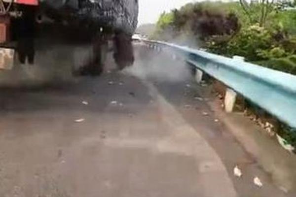 山东多地严查货车驻车空调 上海超宽超长货车上不了高速 卡友 爆胎 山东多地严查货车驻车空调 上海超宽超长货车上不了高速 卡友 爆胎