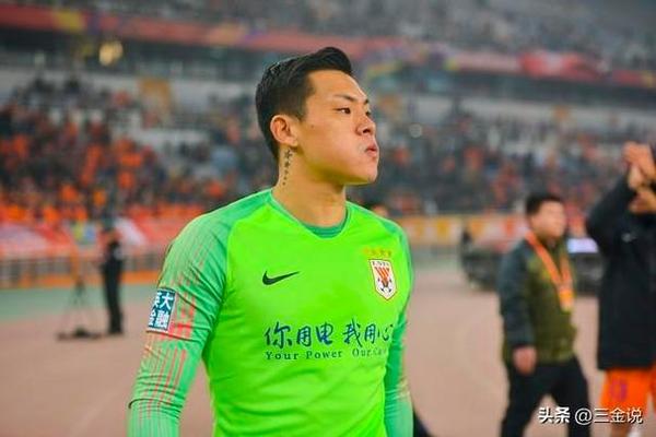王大雷回应黄油手:那个球我没看清 王大雷回应黄油手:那个球我没看清