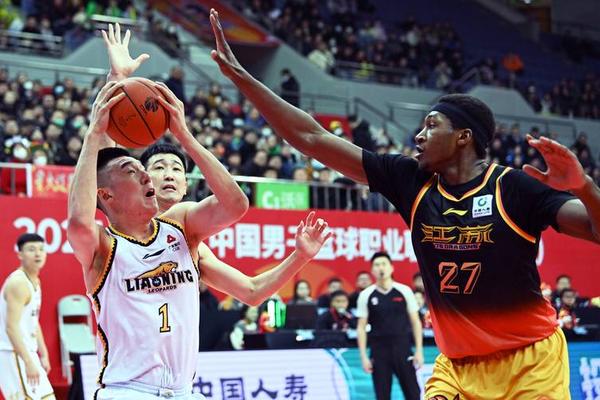 CBA乐透抽签 福建第2次获状元签历史首队 四川榜眼签江苏探花签 同曦 CBA乐透抽签 福建第2次获状元签历史首队 四川榜眼签江苏探花签 同曦