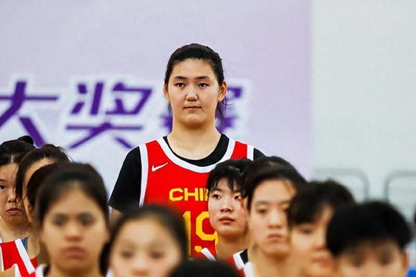 张子宇国家队首秀打得怎么样 赛后波黑女篮主帅一席话说得很实在 宫鲁鸣 中国女篮主教练 张子宇国家队首秀打得怎么样 赛后波黑女篮主帅一席话说得很实在 宫鲁鸣 中国女篮主教练