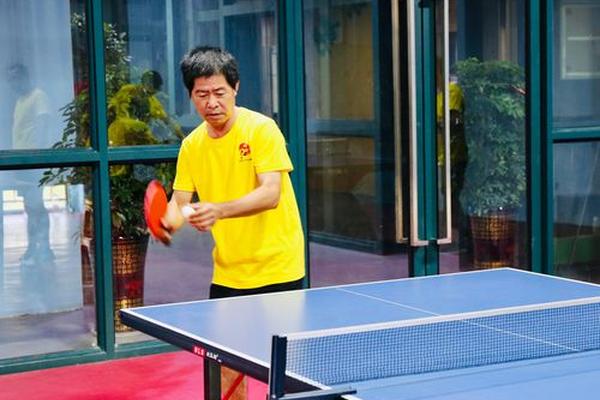 永州:“小球”推动“大健康” 24支劲旅演绎乒乓魅力 永州:“小球”推动“大健康” 24支劲旅演绎乒乓魅力