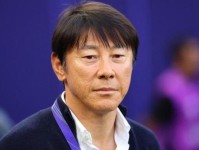 前韩国队主帅申台龙回应执教国足 还未受邀 理解中国队为何表现不佳 有信心带好他们