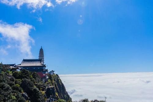 鸡足山听雪 《人民日报海外版》刊文描绘云南宾川鸡足山绝美雪景