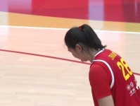 大胜67分 中国女篮双杀2连胜 杨舒予全面发威 张子宇二秀稳健