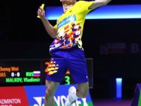汤杯小组赛李宗伟2-0安赛龙 丹麦印尼日本头名