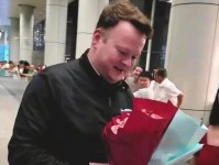 官方 墨菲出任卡迪夫城新帅 签三年合同 巴里