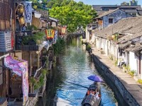 在奔子栏丽世入梦滇南，享“康巴江南”里的古道茶香