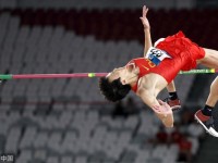 中国王宇2米30夺亚运男子跳高冠军 白龙获第11名