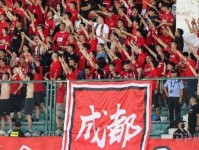 球迷文化 不能成为辱骂挑衅的幌子 新京报快评 中超