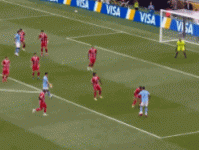 曼城2-0维达德！获世俱杯开门红，福登传射+多库破门，刘易斯染红