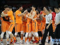 cba全明星赛南方险胜北方明星队 赵睿得30分获MVP