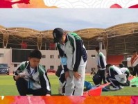 全球连线 用无人机来 踢 一场足球比赛