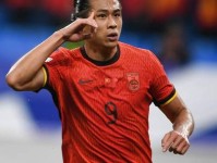 岁月不饶人 国足下届世预赛之时 1997年龄段球员也已步入30岁 张玉宁