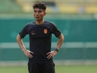 要见光明 国足主帅3大候选人浮出水面 日本名帅和范志毅呼声最高 郑智