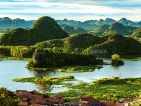 云南文山丘北:仲夏景色美如画