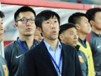 东体分析国足选帅思路 土帅过渡东亚杯 洋帅中生代未来接棒 郑智