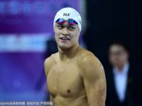 孙杨又哭了!赛前嗓子发炎 和朱指导有个小目标