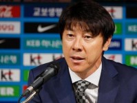 申台龙或执教国足 媒体人 他会逼疯记者 重用年轻人排斥归化